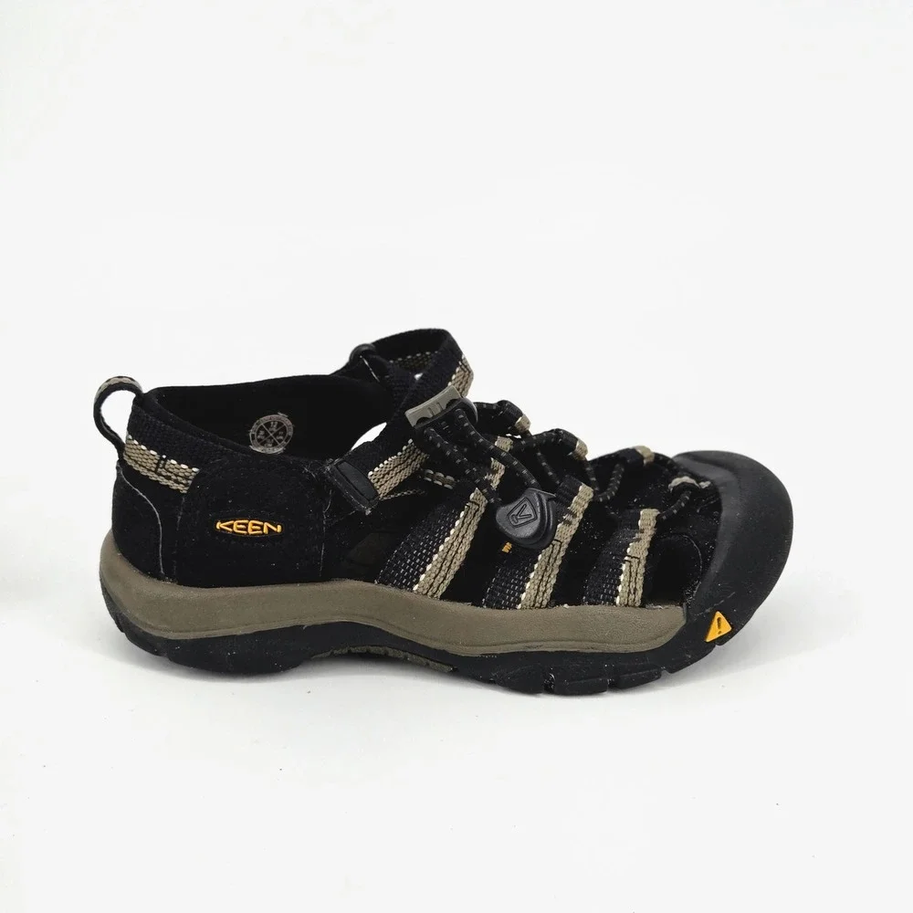 Keen rugged kids